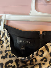 Load image into Gallery viewer, Size 8 Talbots NWT Gold Leopard Pencil Skirt
