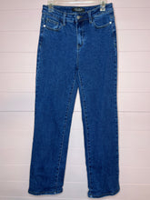 Load image into Gallery viewer, Size 27 Judy Blue 90’s Straight Leg Denim Jeans

