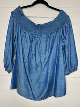 Load image into Gallery viewer, 18/20 Lane Bryant Off Shoulder 3/4 Sleeve Plus Size Chambray Top
