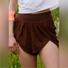 Load image into Gallery viewer, Small Free People Find Your Flow Shorts
