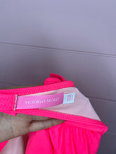 Load image into Gallery viewer, Medium Victoria’s Secret Hot Pink Ruffle Strapless Swim Top
