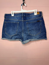 Load image into Gallery viewer, Size 14 Seven Plus Size Denim Weekend Shorts

