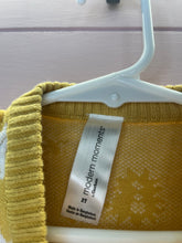 Load image into Gallery viewer, 2T Gerber Modern Moments Yellow Floral Cropped Sweatshirt
