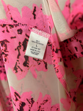 Load image into Gallery viewer, Large Freeway Hot Pink Floral Kimono
