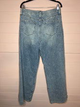 Load image into Gallery viewer, Size 15/32W SO Super High Rise 90’s Wide Leg Distressed Denim Jeans
