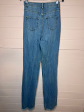 Load image into Gallery viewer, Size 9 Fashion Nova Ultra High Rise Long Don’t Get Crossed Over Slouch Fit Jeans

