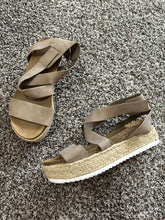 Load image into Gallery viewer, 7.5 Corkys Nude Espadrille Wedge Sandals
