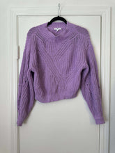 Load image into Gallery viewer, Small Nordstrom Purple Sweater
