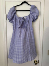 Load image into Gallery viewer, Large H&amp;M Purple Gingham Print Dress
