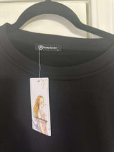 Load image into Gallery viewer, Large Pretty Garden NWT Sweater Dress
