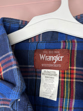 Load image into Gallery viewer, 3XL Wrangler Men’s Blue Pearl Snap Plus Size Flannel Long Sleeve Button Up Shirt
