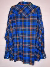 Load image into Gallery viewer, 3XL Wrangler Men’s Blue Pearl Snap Plus Size Flannel Long Sleeve Button Up Shirt
