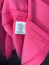 Load image into Gallery viewer, Size 6 Elle Pink Scalloped Neck Dress
