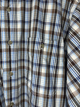 Load image into Gallery viewer, XL Wrangler Wrinkle Resistant Long Sleeve Button Up Mens Shirt
