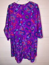 Load image into Gallery viewer, Large Lularoe Bright Purple Punchy Western Kimono
