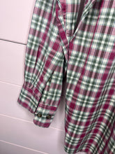 Load image into Gallery viewer, Large King Ranch Mens Plaid Long Sleeve Button Up Shirt
