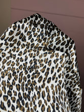 Load image into Gallery viewer, 20x20” Leopard Print Silk Wild Rag
