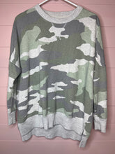 Load image into Gallery viewer, Small Aerie Camo Print Crew Neck Sweatshirt
