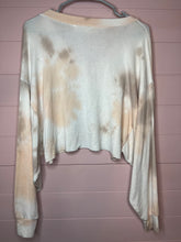 Load image into Gallery viewer, Small Vintage Havana V-Neck Long Sleeve Tie Dye Cropped Top
