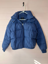 Load image into Gallery viewer, Large Lucky Brand Navy Blue Thick Puffer Jacket
