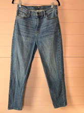 Load image into Gallery viewer, Size 7 Fashion Nova High Rise Denim Jeans

