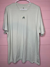 Load image into Gallery viewer, Large Adidas Mens Short Sleeve T-Shirt
