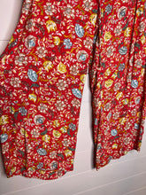 Load image into Gallery viewer, Large Loft Red Floral Wide Leg Pants
