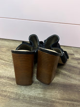 Load image into Gallery viewer, Size 7.5 Sam Edelman Black Leather Suede Bow Heeled Mules
