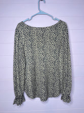 Load image into Gallery viewer, XL Shein Leopard Neutral Long Sleeve Top
