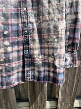 Load image into Gallery viewer, 2XL Mens Bleached Flannel Button Up
