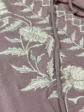 Load image into Gallery viewer, Large Gianni Bini Purple white Embroidered Tassel Tunic Top
