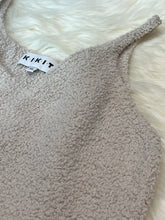 Load image into Gallery viewer, XL KIKIT Beige Stretchy Soft Sherpa Tank Top

