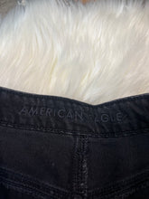 Load image into Gallery viewer, Size 6 X-Long American Eagle Black Highest Rise Mom Jean
