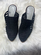Load image into Gallery viewer, Revolve Size 9.5 1. State Black Slip On Heeled Mules
