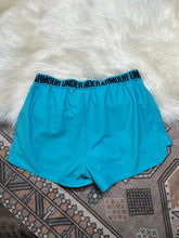 Load image into Gallery viewer, Large Under Armour Loose Fit Blue Shorts
