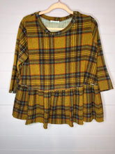 Load image into Gallery viewer, Medium Entro Plaid Peplum Top
