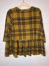 Load image into Gallery viewer, Medium Entro Plaid Peplum Top
