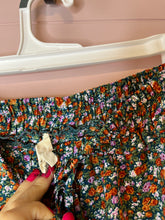 Load image into Gallery viewer, Small Entro Floral Ruffle Mini Skirt With Built In Shorts

