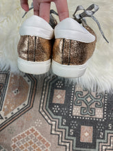 Load image into Gallery viewer, Size 9 Golden Star Sneakers
