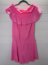 Load image into Gallery viewer, Small Vineyard Vines Pink Romper
