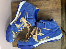 Load image into Gallery viewer, Size 9 Nike ID Custom Made Blue &amp; Peach Leopard Print High Top Sneakers
