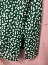 Load image into Gallery viewer, Size 4 Princess Polly Green Floral Slip Dress
