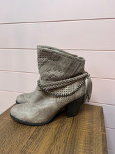 Load image into Gallery viewer, 9.5 Not Rated Western Boho Rhinestone Heeled Cowgirl Boots
