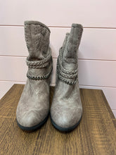 Load image into Gallery viewer, 9.5 Not Rated Western Boho Rhinestone Heeled Cowgirl Boots
