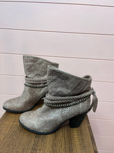 Load image into Gallery viewer, 9.5 Not Rated Western Boho Rhinestone Heeled Cowgirl Boots
