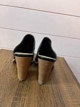 Load image into Gallery viewer, Size 7 Abound Black Heeled Mule Clogs
