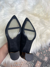 Load image into Gallery viewer, Size 7 Nine West Leopard Calf Hair Pointy Block Heels
