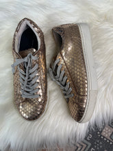 Load image into Gallery viewer, Size 7.5 Steven By Steve Madden Gold Metallic Leather Sneakers
