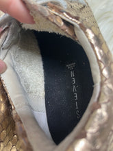 Load image into Gallery viewer, Size 7.5 Steven By Steve Madden Gold Metallic Leather Sneakers

