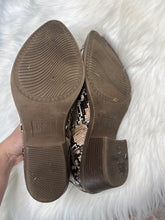 Load image into Gallery viewer, 7.5 Time &amp; Tru Snake Print Ankle Booties

